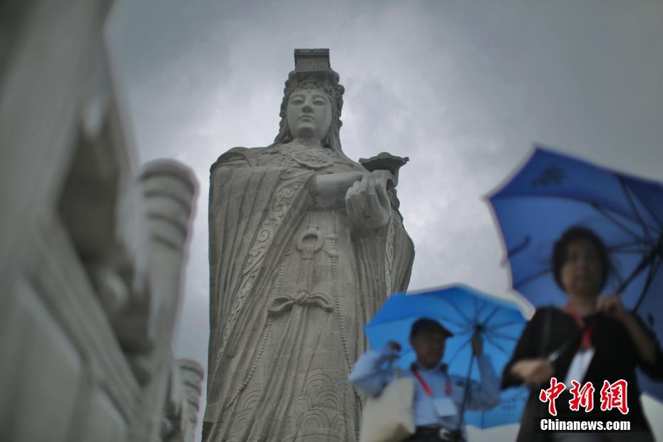 World's highest Matsu statue erected in Tianjin