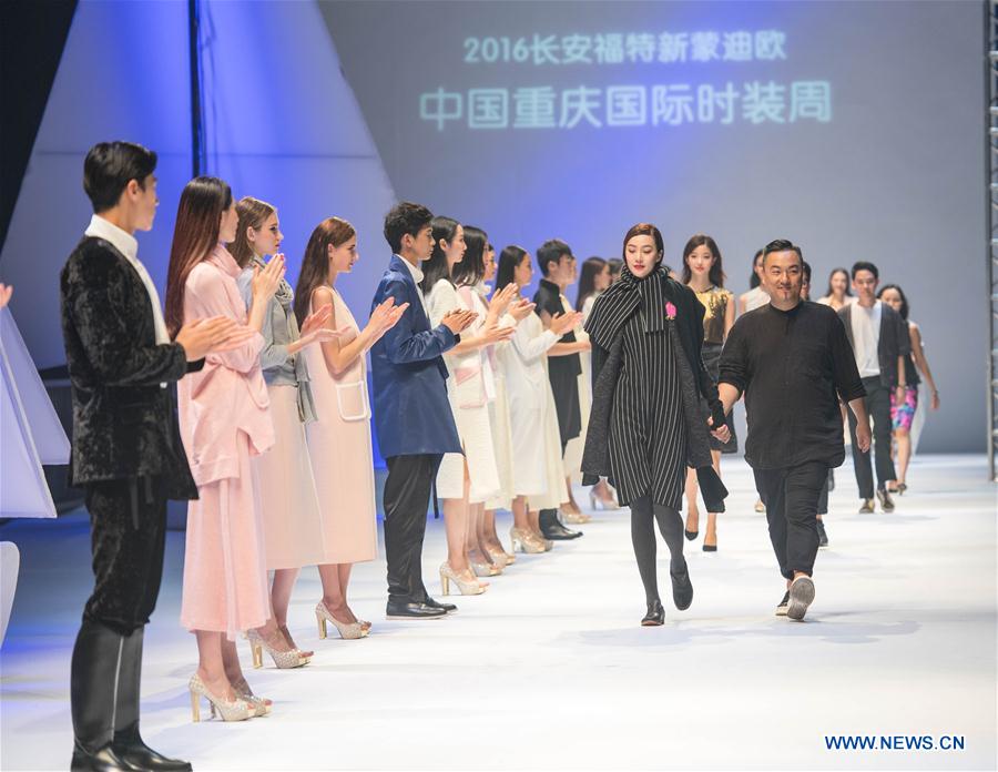 CHINA-CHONGQING-FASHION WEEK (CN)