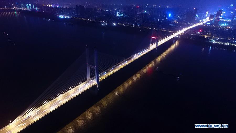 Aerial photos show bridges in Wuhan, central China's Hubei