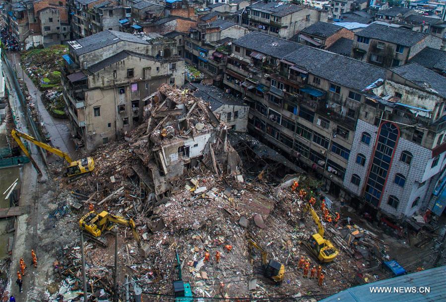 Death toll in east China house collapse rises to 10