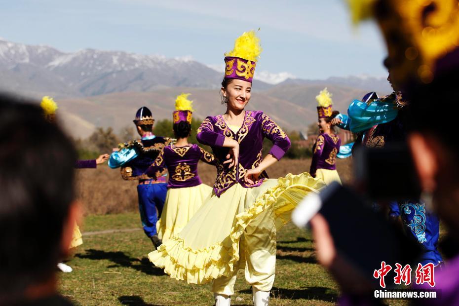 Kazak horse games in Xinjiang