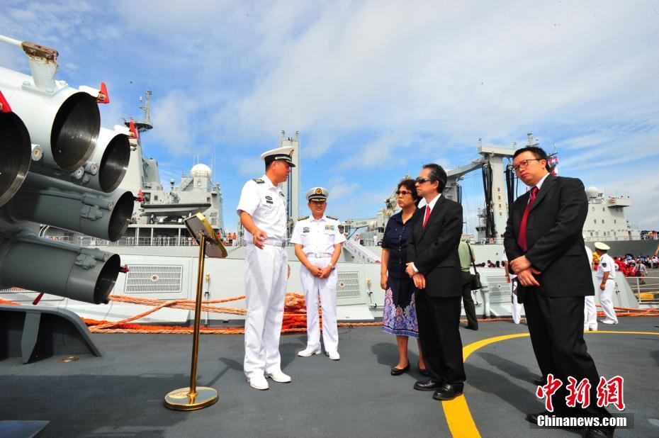 China's escort fleet visits Cambodia