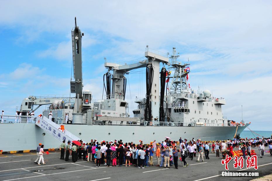 China's escort fleet visits Cambodia
