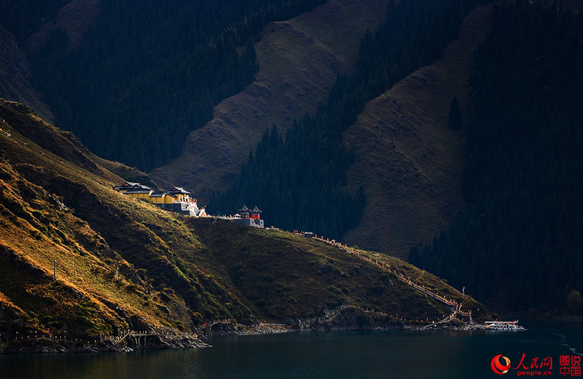 Majestic Tianchi Lake in Tianshan Mountains