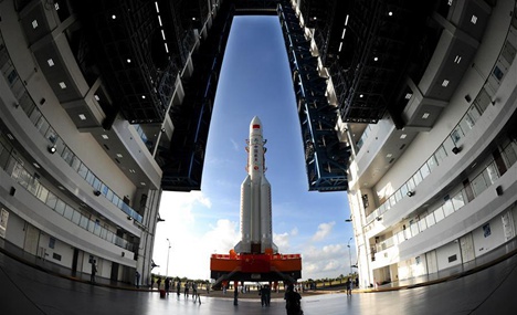 A glimpse of Long March-5's launch center