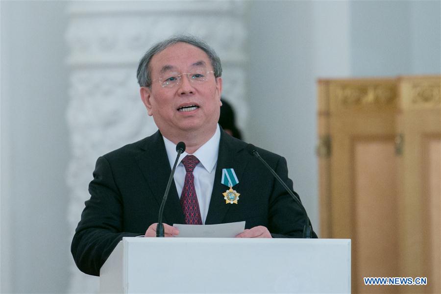 Putin awards Friendship Order to Chinese National Grand Theater president
