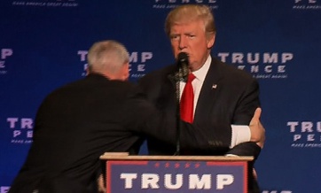 Donald Trump rushed off stage in Nevada amid disturbance