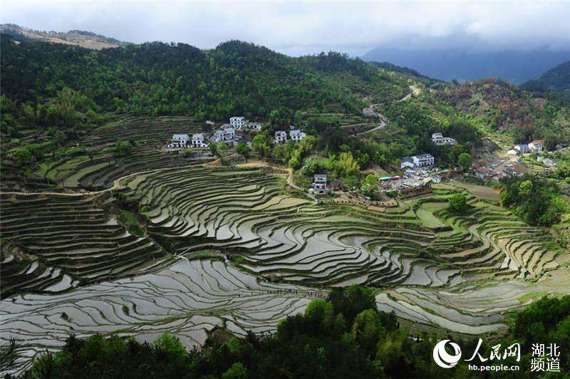 Picturesque Macheng in Hubei