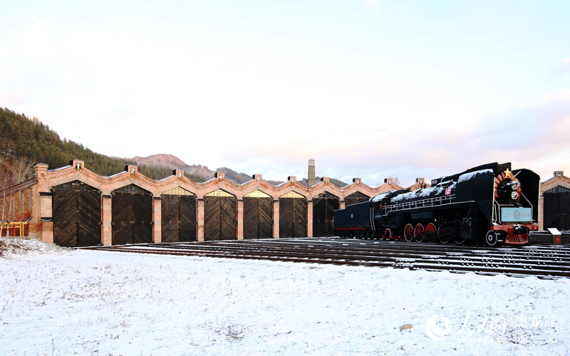 Russian-style locomotive barn in Heilongjiang