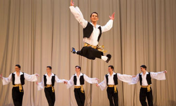 Russian dance ensemble bringing popular dance to China