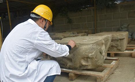 Ancient tower undergoes repairs in Sichuan