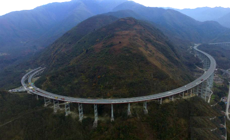 World's longest concrete bridge a 'roller coaster'