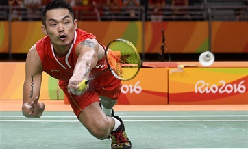 Badminton star Lin Dan apologizes for affair