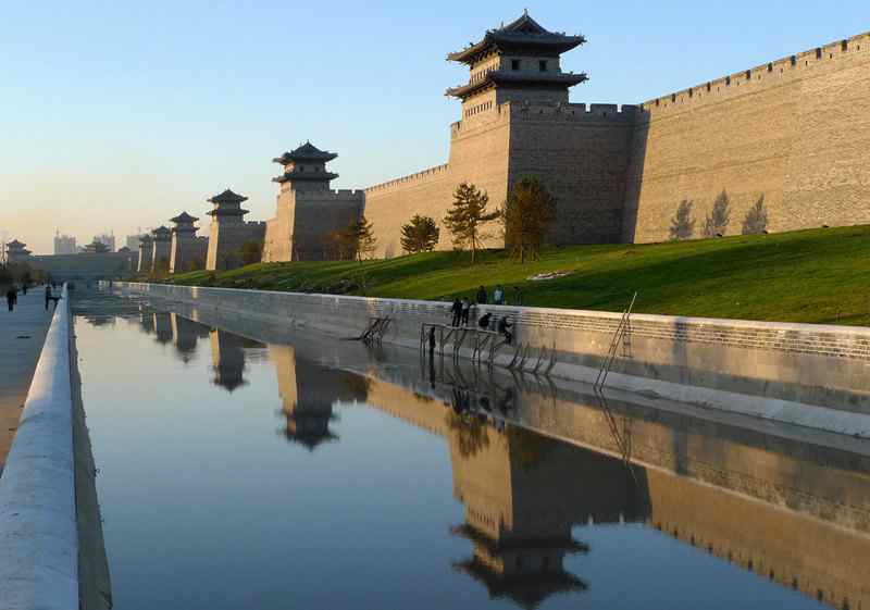 Facelift of ancient city wall in Shanxi completed