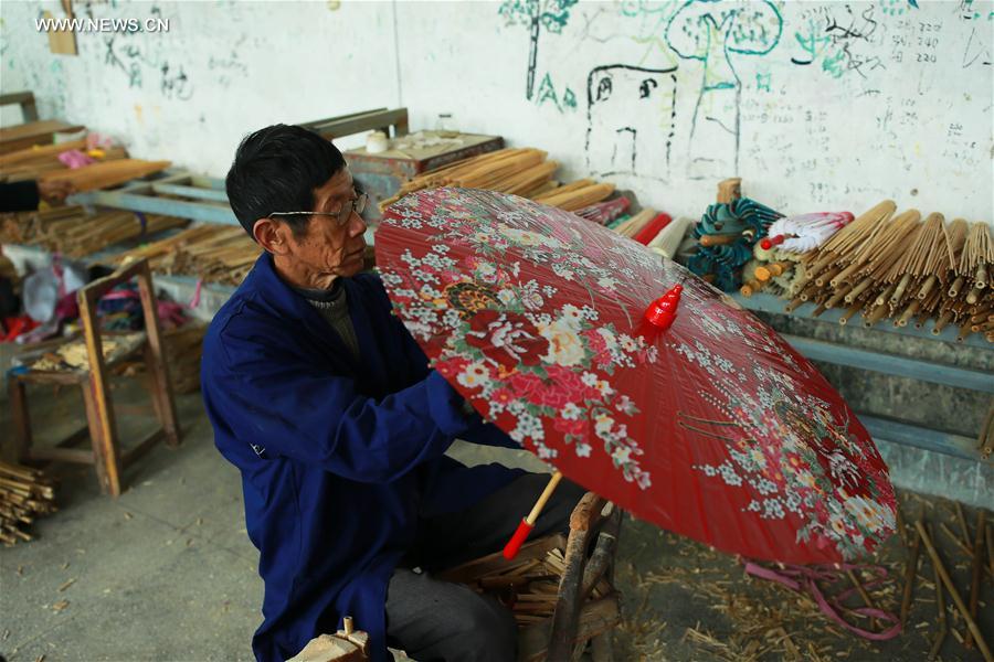 #CHINA-JIANGXI PROVINCE-JIALU OILPAPER UMBRELLAS (CN)