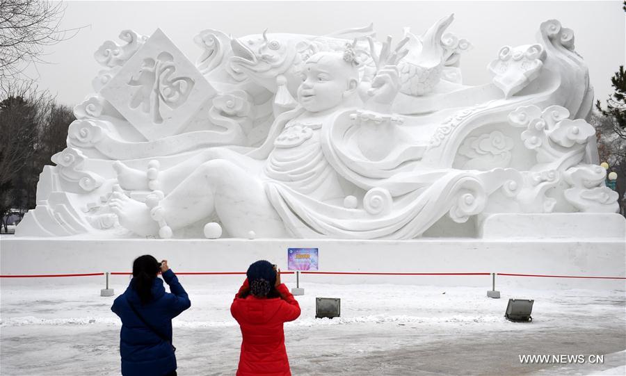 CHINA-HARBIN-SNOW SCULPTURE-ART EXPO (CN)