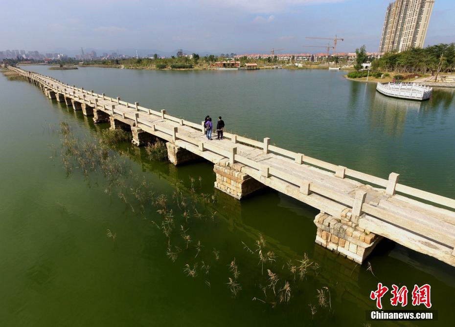 Anping Bridge: longest ancient stone bridge in China