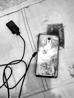 Consumer banned from publicly commenting on Xiaomi smartphone combustion