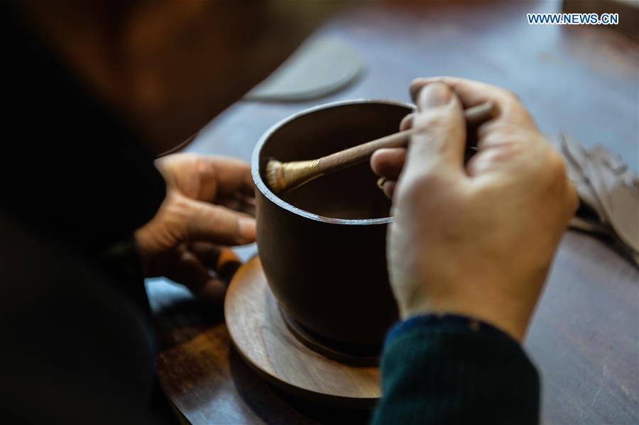 CHINA-JIANGSU-YIXING POTTERY (CN)