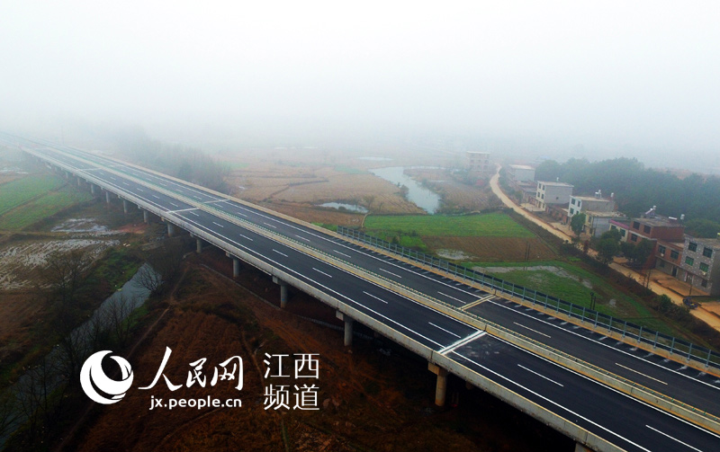 Jiangxi province opens 12 new highways