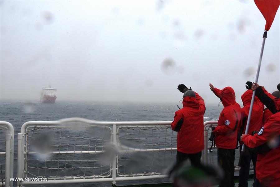Two Chinese research vessels rendezvous in the Antarctic