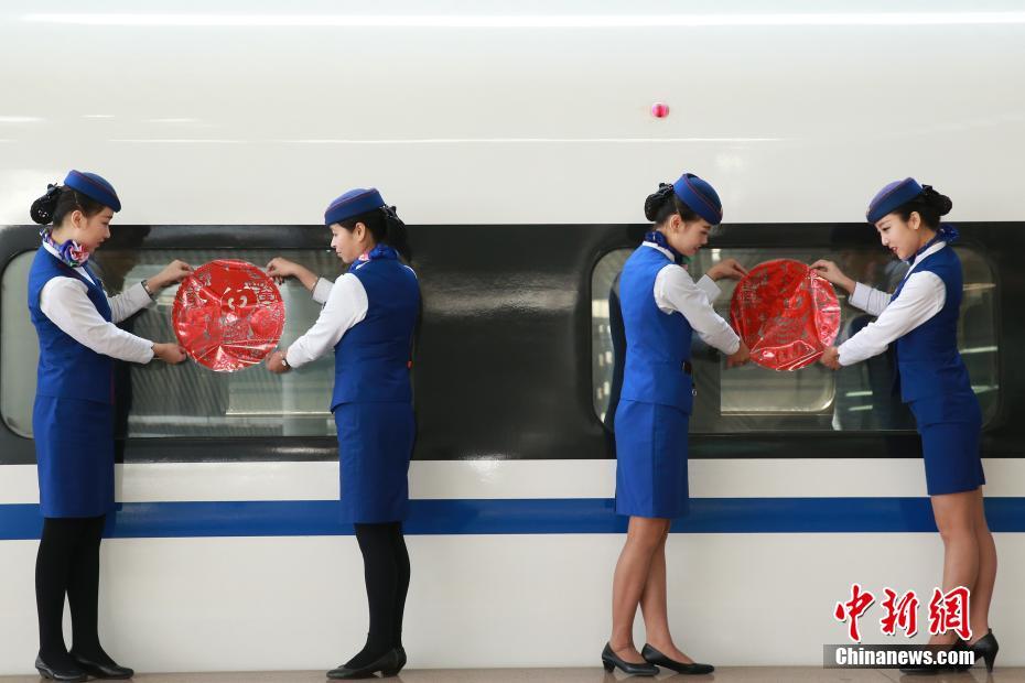 Festive high-speed rail prepares for Spring Festival rush