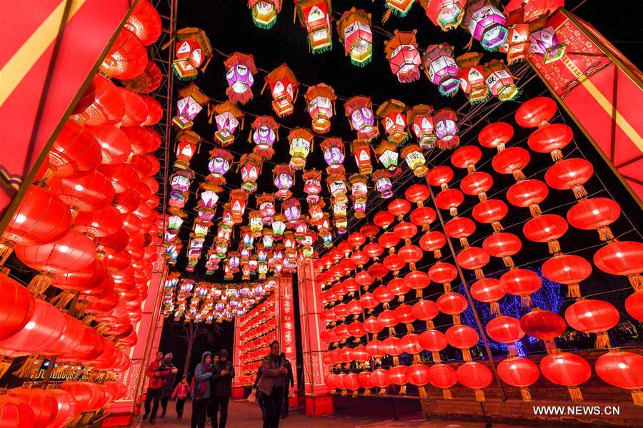 Lantern fair held at underground cave dwellings in China's Henan