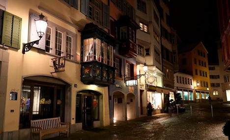 Night scene on streets in Zurich
