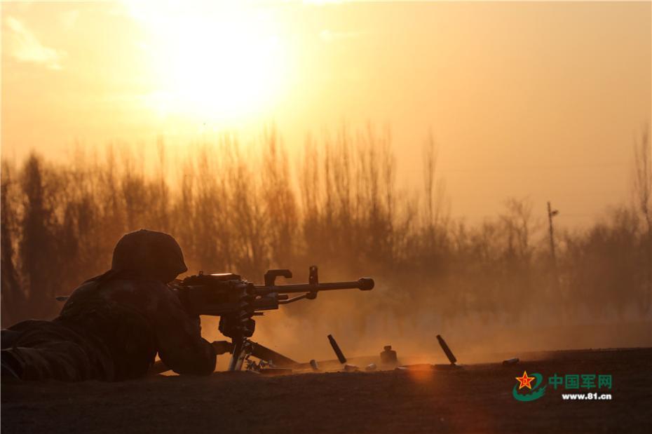 Soldiers conduct live-fire exercises using heavy machine guns
