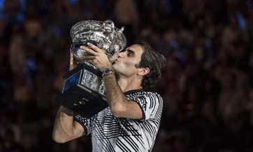 Federer wins fifth Australian Open singles title
