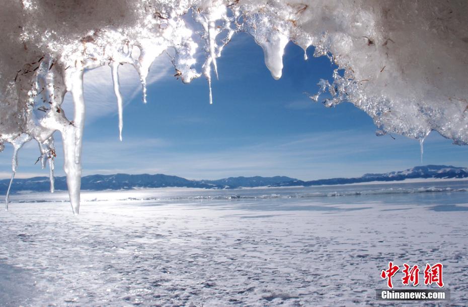 Stunning winter scenery of Sayram Lake