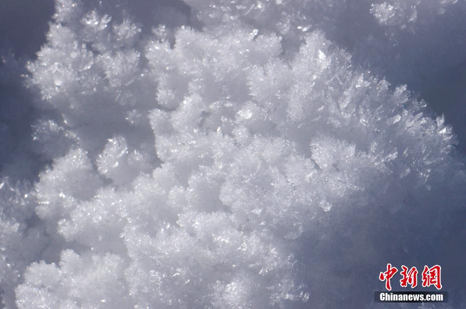 Stunning winter scenery of Sayram Lake