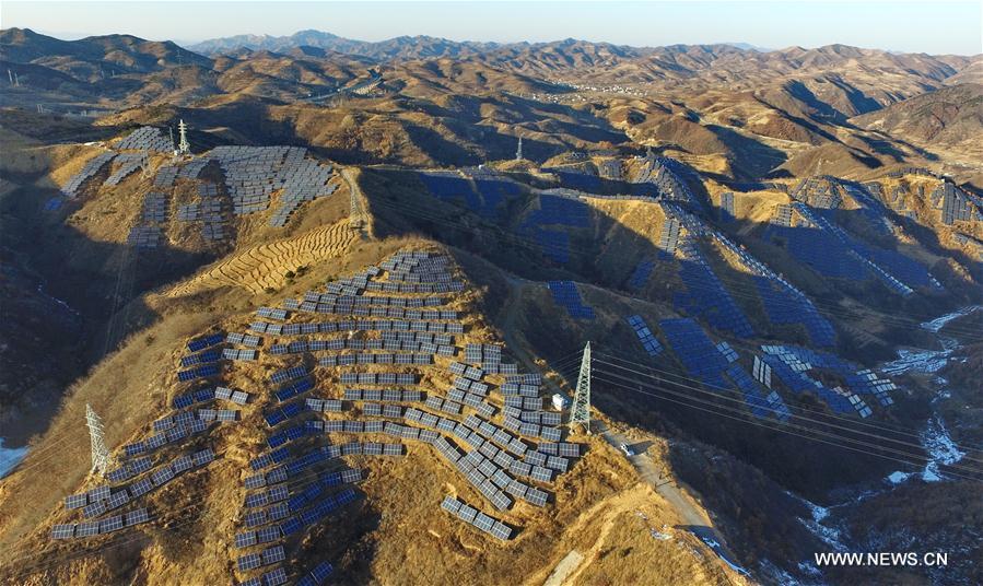 Grid-connected new energy capacity, including wind power and solar power, has reached 12.81 million kilowatts in northern regions of Hebei as of the end of 2016. 