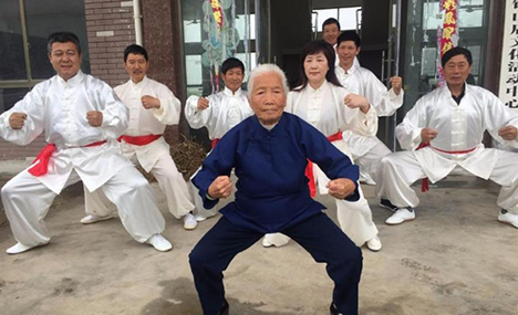 94-year-old 'Kung Fu Grandma' 