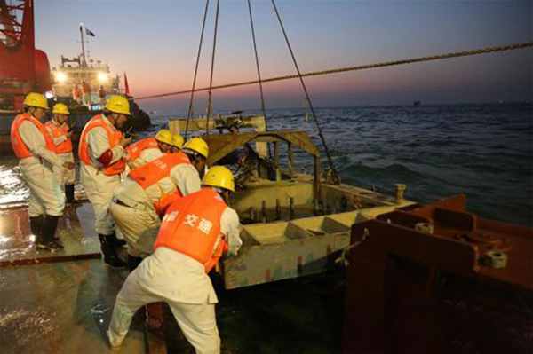 Hong Kong-Zhuhai-Macau Bridge near completion