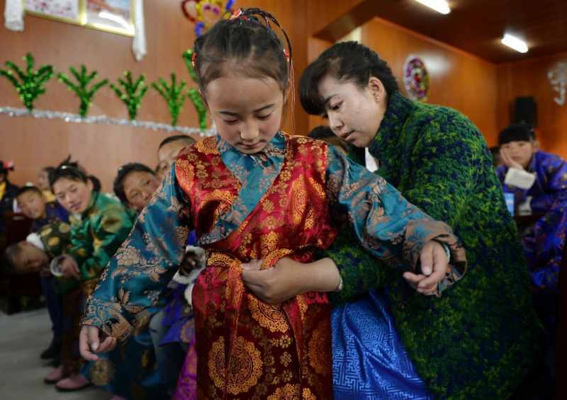 Tibetans celebrate New Year