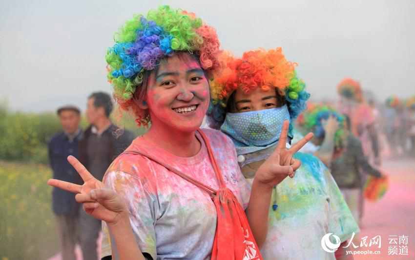 Thousands participate in Yunnan ‘rainbow run’