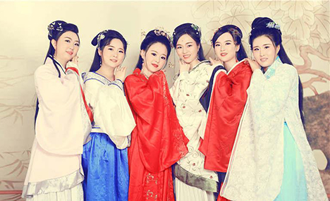 Female workers in hanfu to celebrate Women's Day