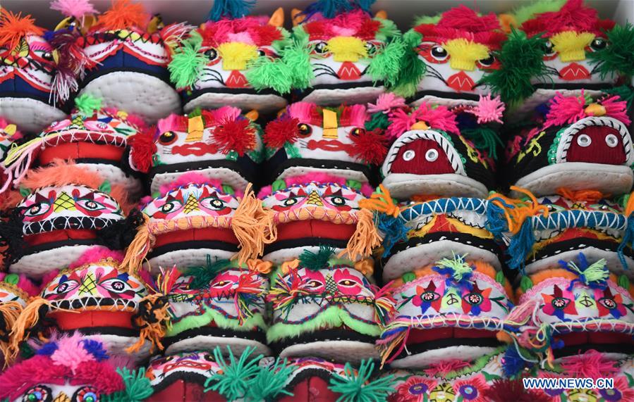 Amazing Chinese folk handicraft: tiger-head shoes