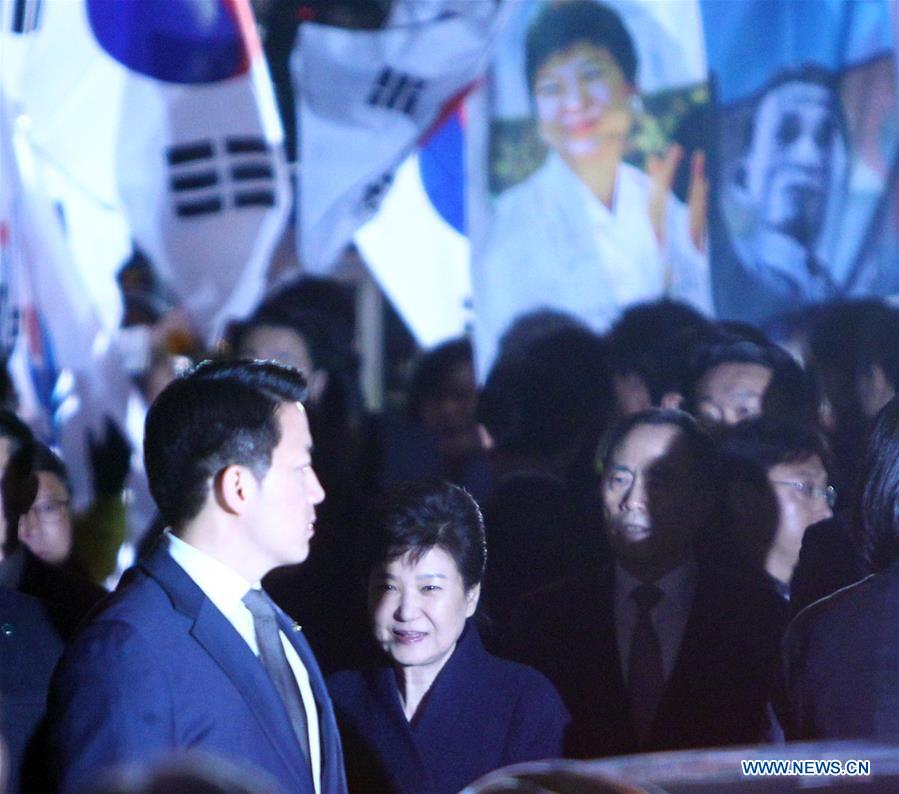 Park Geun-hye arrives at private residence in Seoul