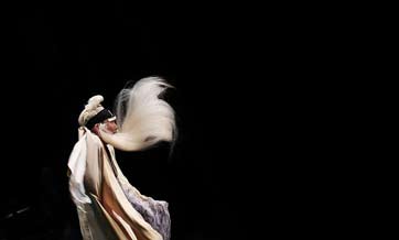 Experimental Peking opera "Faust" performed in Italy