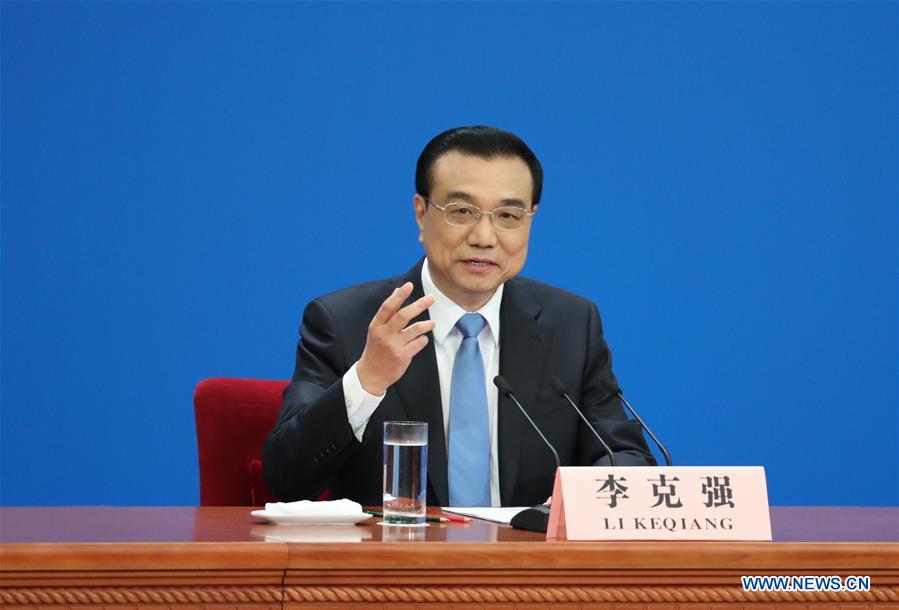 China consistently supports globalization, free trade: Premier Li