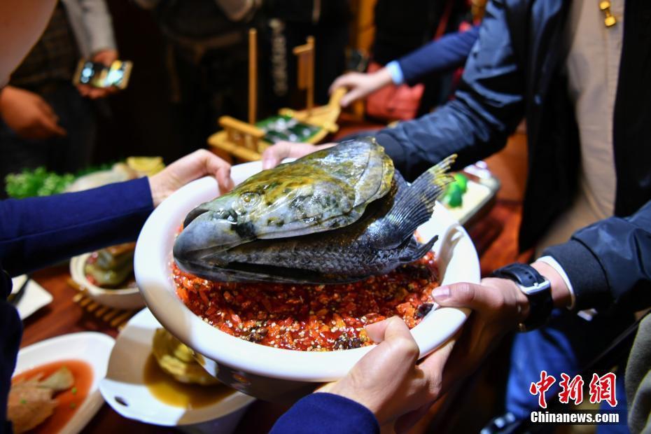 ‘Jadeite feast’ in Southwest China