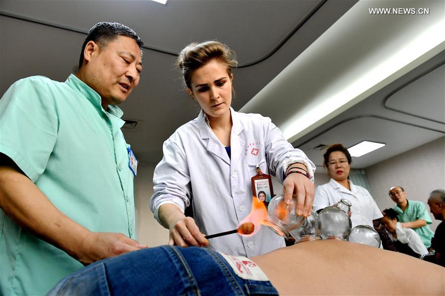 Foreign learner of TCM