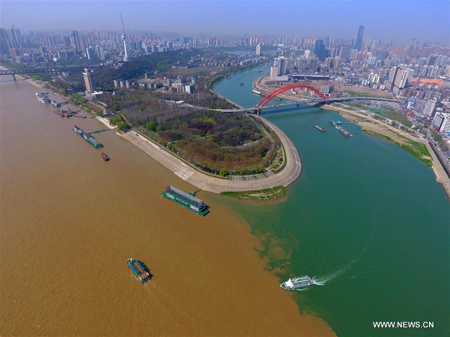 Hanjiang River, Yangtze River converging in central China's Wuhan