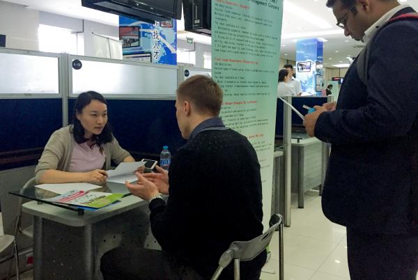 China welcomes more job-seeking foreign graduates
