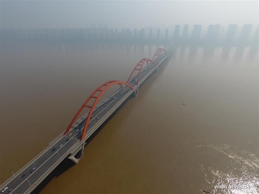 Central China's Hunan enters flood season 