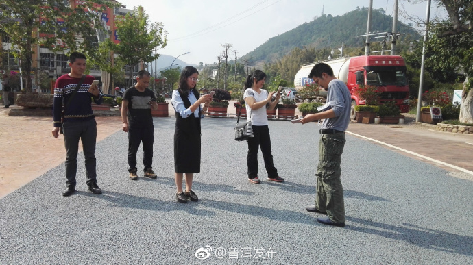 Free WiFi accessible in Zhenyuan's streets
