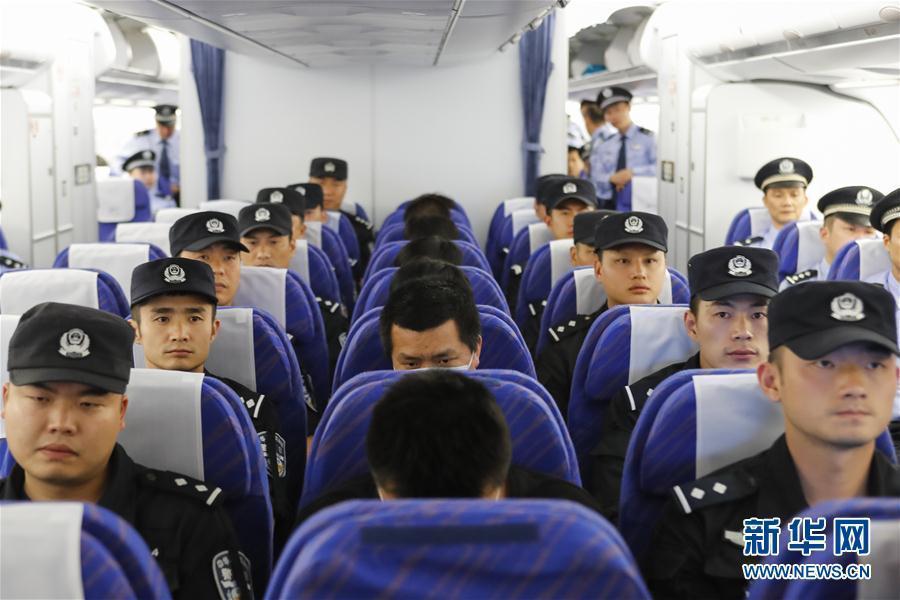 99 online gambling suspects arrested