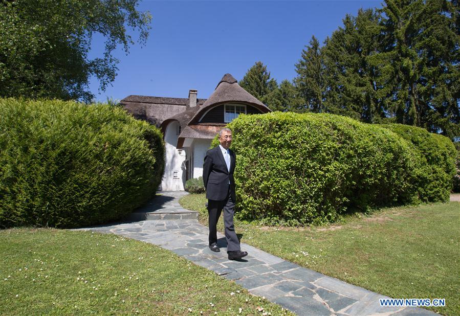 Dr. Samuel Chao Chung Ting keeps work on scientific research